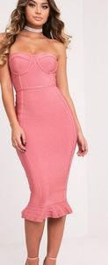 Pretty little thing Rose Roxina Bandage dress